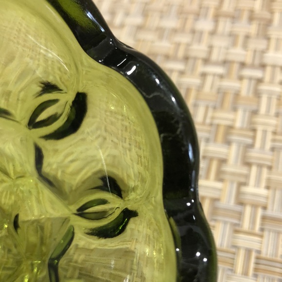 Vintage Anchor Hocking Avocado Green Oval Thumbprint Pattern Divided Relish Dish - Picture 8 of 10